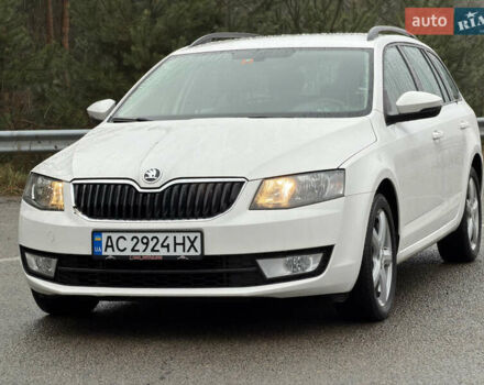 Білий Шкода Октавія, об'ємом двигуна 1.6 л та пробігом 204 тис. км за 11299 $, фото 1 на Automoto.ua