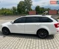 Білий Шкода Октавія, об'ємом двигуна 1.6 л та пробігом 425 тис. км за 8800 $, фото 1 на Automoto.ua
