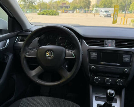 Белый Шкода Октавия, объемом двигателя 1.6 л и пробегом 290 тыс. км за 8799 $, фото 10 на Automoto.ua