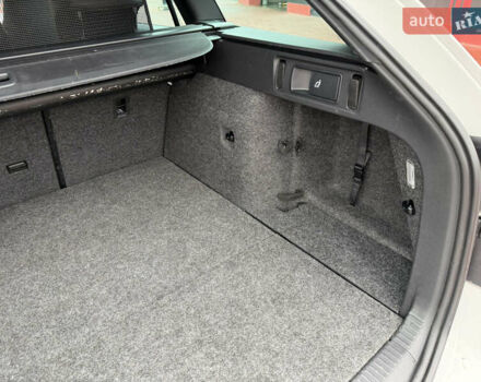 Белый Шкода Октавия, объемом двигателя 2 л и пробегом 230 тыс. км за 15200 $, фото 39 на Automoto.ua