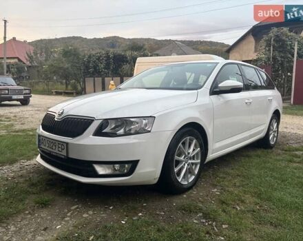 Білий Шкода Октавія, об'ємом двигуна 1.6 л та пробігом 250 тис. км за 9100 $, фото 2 на Automoto.ua