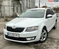 Білий Шкода Октавія, об'ємом двигуна 1.6 л та пробігом 251 тис. км за 9200 $, фото 1 на Automoto.ua