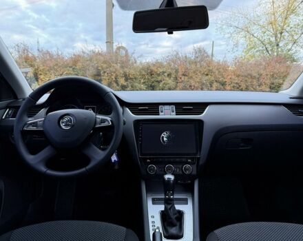 Белый Шкода Октавия, объемом двигателя 1.8 л и пробегом 158 тыс. км за 9500 $, фото 14 на Automoto.ua