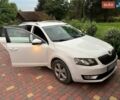 Белый Шкода Октавия, объемом двигателя 1.6 л и пробегом 240 тыс. км за 10500 $, фото 1 на Automoto.ua