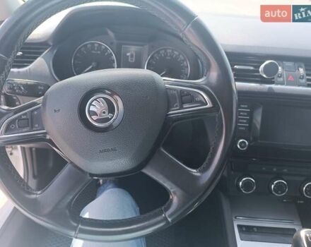 Білий Шкода Октавія, об'ємом двигуна 1.6 л та пробігом 297 тис. км за 10499 $, фото 34 на Automoto.ua