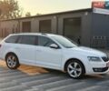 Белый Шкода Октавия, объемом двигателя 2 л и пробегом 252 тыс. км за 12000 $, фото 3 на Automoto.ua
