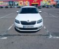 Білий Шкода Октавія, об'ємом двигуна 1.6 л та пробігом 297 тис. км за 10499 $, фото 45 на Automoto.ua