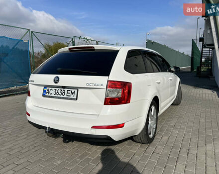 Білий Шкода Октавія, об'ємом двигуна 1.6 л та пробігом 248 тис. км за 10700 $, фото 7 на Automoto.ua
