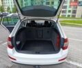 Белый Шкода Октавия, объемом двигателя 1.6 л и пробегом 243 тыс. км за 10800 $, фото 6 на Automoto.ua