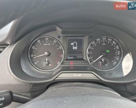 Білий Шкода Октавія, об'ємом двигуна 1.8 л та пробігом 182 тис. км за 11200 $, фото 14 на Automoto.ua