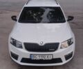 Белый Шкода Октавия, объемом двигателя 2 л и пробегом 227 тыс. км за 14700 $, фото 1 на Automoto.ua