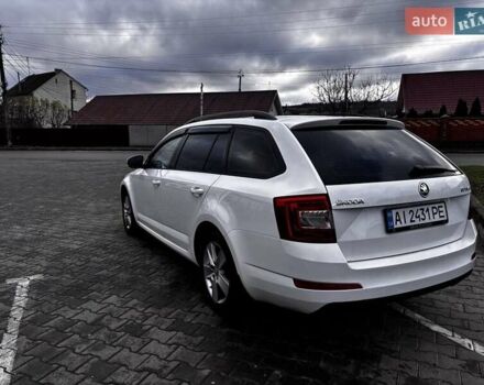 Білий Шкода Октавія, об'ємом двигуна 1.6 л та пробігом 285 тис. км за 10300 $, фото 1 на Automoto.ua
