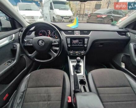 Білий Шкода Октавія, об'ємом двигуна 2 л та пробігом 328 тис. км за 8990 $, фото 24 на Automoto.ua