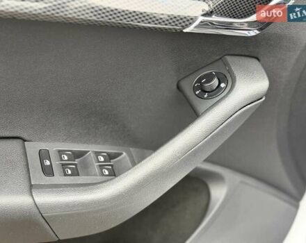 Білий Шкода Октавія, об'ємом двигуна 1.97 л та пробігом 195 тис. км за 13999 $, фото 34 на Automoto.ua