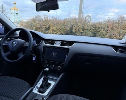 Белый Шкода Октавия, объемом двигателя 1.8 л и пробегом 158 тыс. км за 9500 $, фото 13 на Automoto.ua