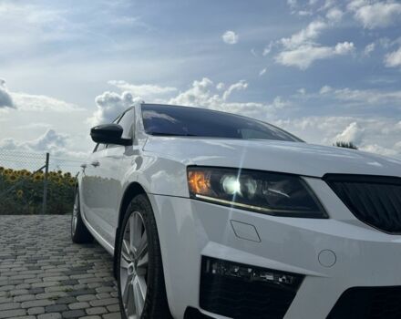 Білий Шкода Октавія, об'ємом двигуна 2 л та пробігом 288 тис. км за 12000 $, фото 1 на Automoto.ua