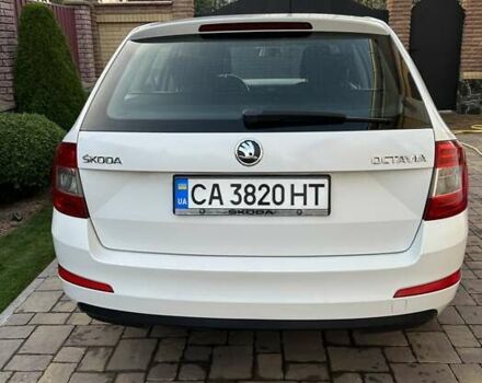 Білий Шкода Октавія, об'ємом двигуна 1.2 л та пробігом 149 тис. км за 8300 $, фото 8 на Automoto.ua