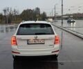 Белый Шкода Октавия, объемом двигателя 1.6 л и пробегом 303 тыс. км за 9700 $, фото 3 на Automoto.ua