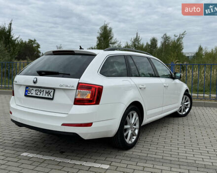 Білий Шкода Октавія, об'ємом двигуна 1.6 л та пробігом 227 тис. км за 10250 $, фото 9 на Automoto.ua