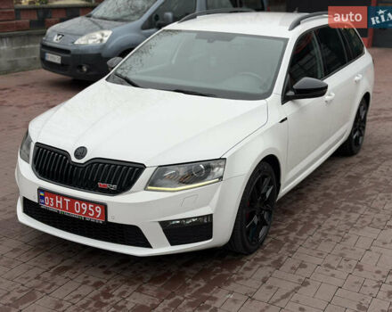 Белый Шкода Октавия, объемом двигателя 2 л и пробегом 230 тыс. км за 15200 $, фото 6 на Automoto.ua