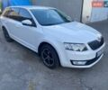 Белый Шкода Октавия, объемом двигателя 1.8 л и пробегом 235 тыс. км за 9500 $, фото 1 на Automoto.ua