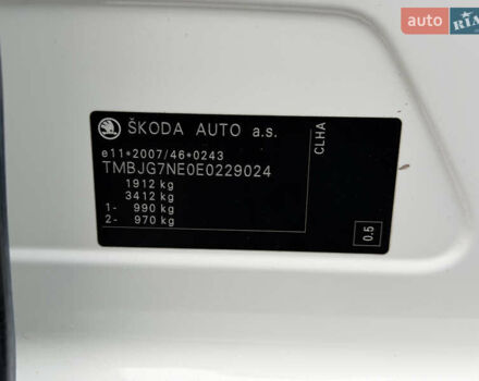 Білий Шкода Октавія, об'ємом двигуна 1.6 л та пробігом 204 тис. км за 11299 $, фото 61 на Automoto.ua