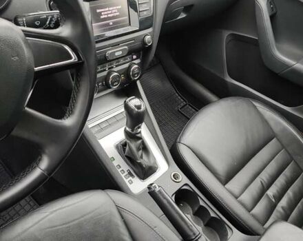 Белый Шкода Октавия, объемом двигателя 1.97 л и пробегом 241 тыс. км за 10999 $, фото 6 на Automoto.ua