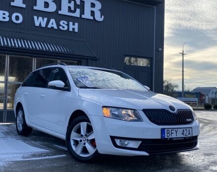 Белый Шкода Октавия, объемом двигателя 1.6 л и пробегом 380 тыс. км за 9799 $, фото 1 на Automoto.ua
