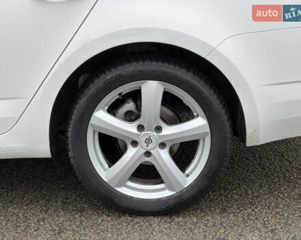 Білий Шкода Октавія, об'ємом двигуна 1.6 л та пробігом 204 тис. км за 11299 $, фото 23 на Automoto.ua