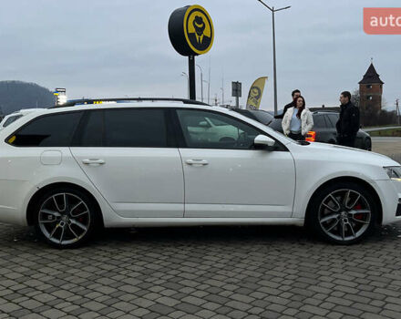 Белый Шкода Октавия, объемом двигателя 1.97 л и пробегом 274 тыс. км за 13100 $, фото 7 на Automoto.ua