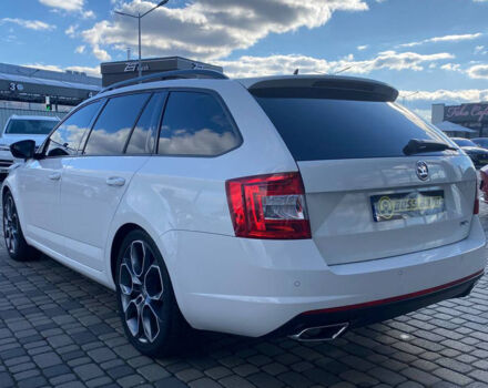Белый Шкода Октавия, объемом двигателя 2 л и пробегом 312 тыс. км за 13700 $, фото 4 на Automoto.ua