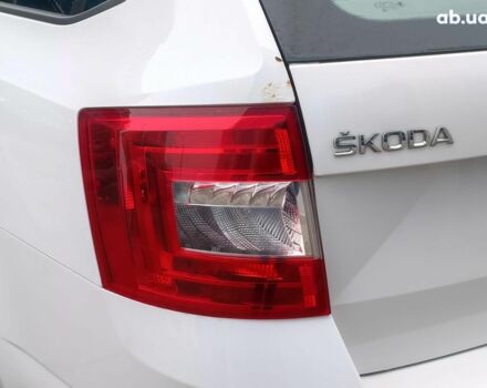 Білий Шкода Октавія, об'ємом двигуна 2 л та пробігом 328 тис. км за 8990 $, фото 9 на Automoto.ua