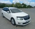 Білий Шкода Октавія, об'ємом двигуна 1.6 л та пробігом 241 тис. км за 11300 $, фото 3 на Automoto.ua