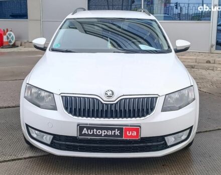 Білий Шкода Октавія, об'ємом двигуна 2 л та пробігом 328 тис. км за 8990 $, фото 1 на Automoto.ua