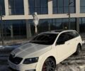 Белый Шкода Октавия, объемом двигателя 2 л и пробегом 280 тыс. км за 13000 $, фото 1 на Automoto.ua