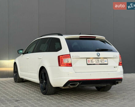 Белый Шкода Октавия, объемом двигателя 1.98 л и пробегом 203 тыс. км за 15200 $, фото 4 на Automoto.ua