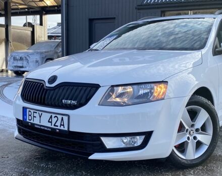 Белый Шкода Октавия, объемом двигателя 1.6 л и пробегом 380 тыс. км за 9799 $, фото 6 на Automoto.ua