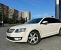 Белый Шкода Октавия, объемом двигателя 1.6 л и пробегом 330 тыс. км за 9500 $, фото 1 на Automoto.ua
