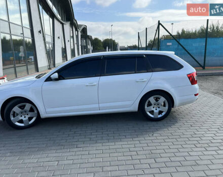 Білий Шкода Октавія, об'ємом двигуна 1.6 л та пробігом 248 тис. км за 10700 $, фото 16 на Automoto.ua