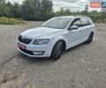 Білий Шкода Октавія, об'ємом двигуна 1.8 л та пробігом 182 тис. км за 11200 $, фото 5 на Automoto.ua