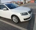 Білий Шкода Октавія, об'ємом двигуна 1.6 л та пробігом 300 тис. км за 9699 $, фото 1 на Automoto.ua