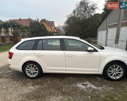 Білий Шкода Октавія, об'ємом двигуна 1.6 л та пробігом 250 тис. км за 9100 $, фото 3 на Automoto.ua