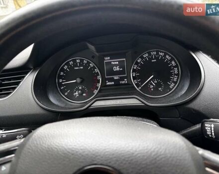 Білий Шкода Октавія, об'ємом двигуна 1.6 л та пробігом 285 тис. км за 10300 $, фото 9 на Automoto.ua