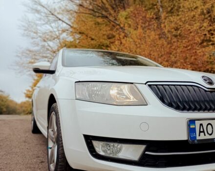 Белый Шкода Октавия, объемом двигателя 1.6 л и пробегом 345 тыс. км за 9200 $, фото 2 на Automoto.ua