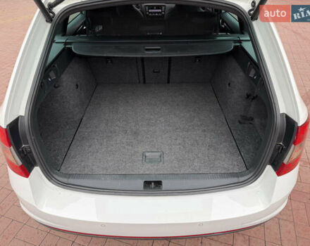 Белый Шкода Октавия, объемом двигателя 2 л и пробегом 230 тыс. км за 15200 $, фото 37 на Automoto.ua