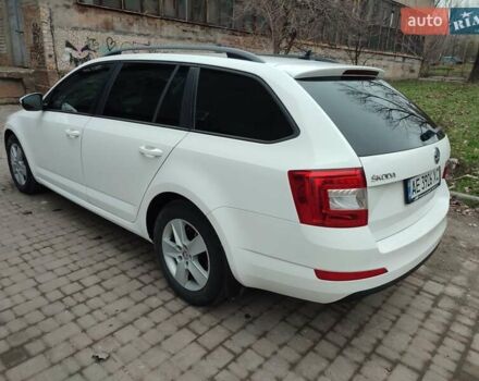 Білий Шкода Октавія, об'ємом двигуна 1.6 л та пробігом 227 тис. км за 11700 $, фото 2 на Automoto.ua