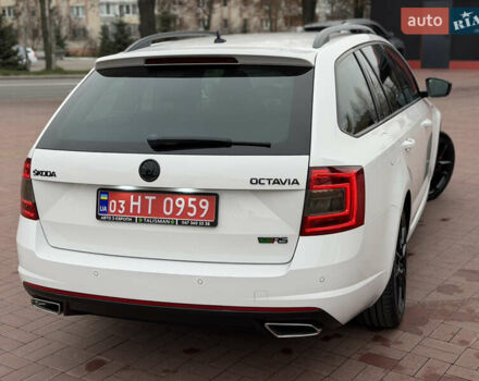 Белый Шкода Октавия, объемом двигателя 2 л и пробегом 230 тыс. км за 15300 $, фото 60 на Automoto.ua