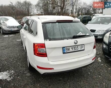Белый Шкода Октавия, объемом двигателя 1.97 л и пробегом 241 тыс. км за 10999 $, фото 17 на Automoto.ua