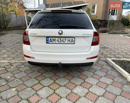 Белый Шкода Октавия, объемом двигателя 1.97 л и пробегом 353 тыс. км за 14000 $, фото 3 на Automoto.ua