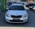 Белый Шкода Октавия, объемом двигателя 1.4 л и пробегом 289 тыс. км за 9900 $, фото 1 на Automoto.ua